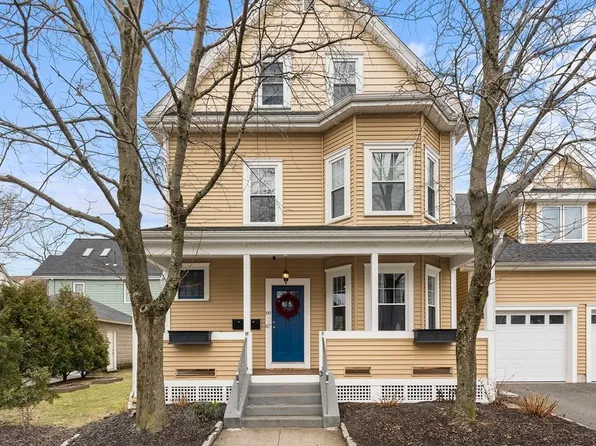 67 Florence St #67, Winchester, MA 01890