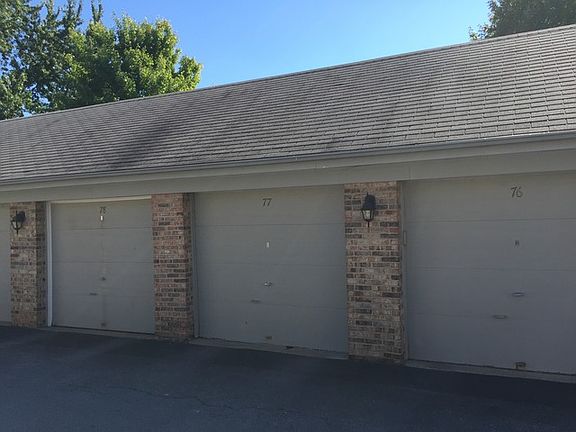 5th image of 13308 W Circle Drive Pkwy