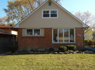 16919 Old Elm Dr, Country Club Hills, IL 60478