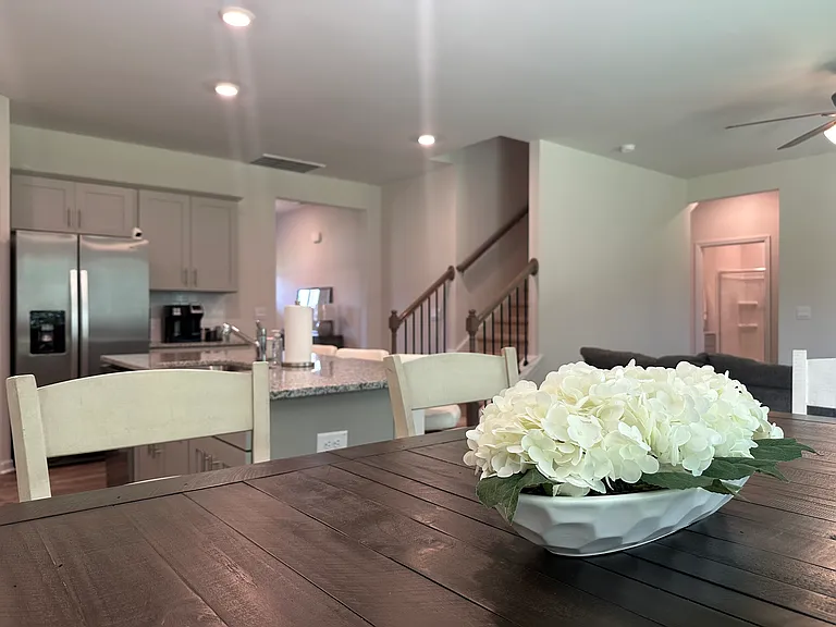 6632 Grogan Hill Rd — Photo 12