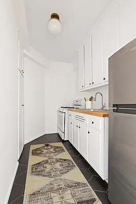 Sold by Corcoran | media 3