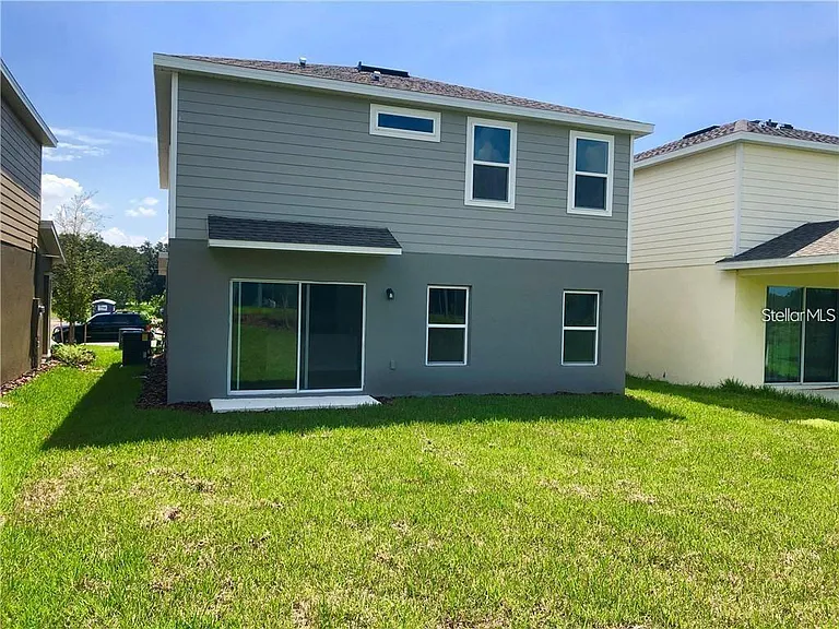 4420 Silver Creek St — Photo 16