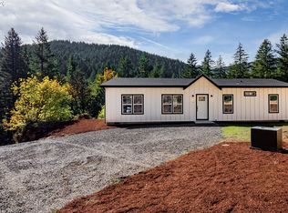 42276 Winberry Creek Rd, Fall Creek, OR 97438