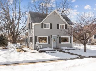 730 Maple St, Waukee, IA 50263