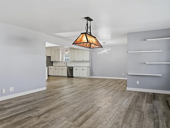 3rd image of 3632 NW 68th St