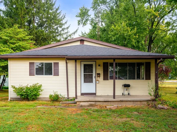 108 W 26th St, Connersville, IN 47331