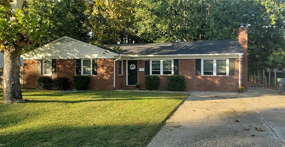1st image of 207 Belray Dr
