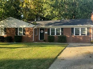 207 Belray Dr, Newport News, VA 23601