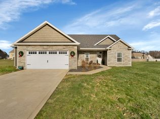 2702 Seattle Slew Ln, Kokomo, IN 46901