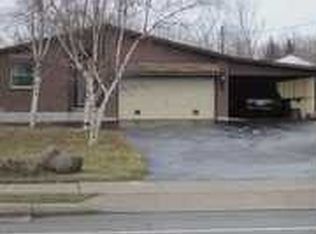 8060 Packard Rd, Niagara Falls, NY 14304