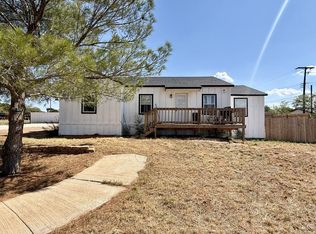 108 SW 15th St, Seminole, TX 79360