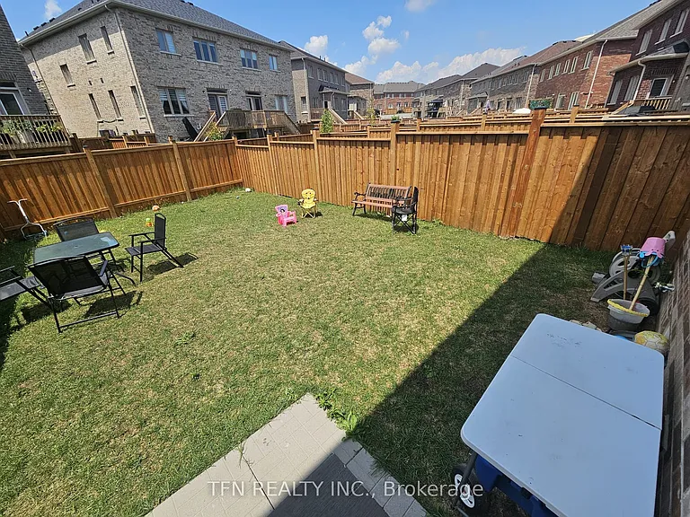 267 Great Falls Blvd — Photo 39