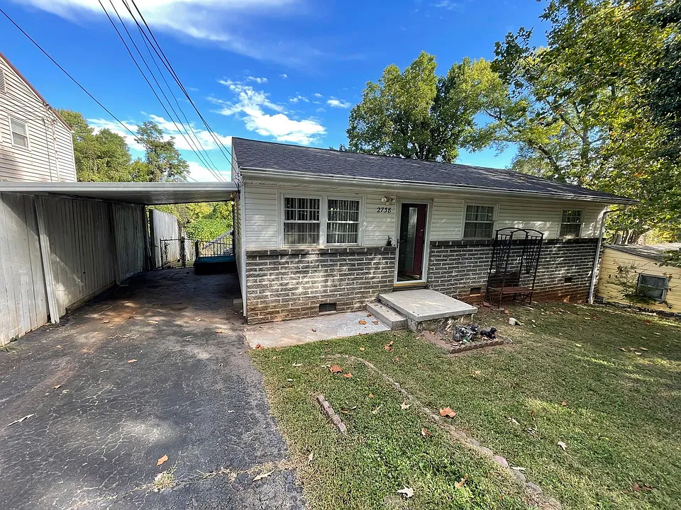 2738 Sherrod Rd