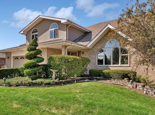 1366 Overton Dr, Lemont, IL 60439