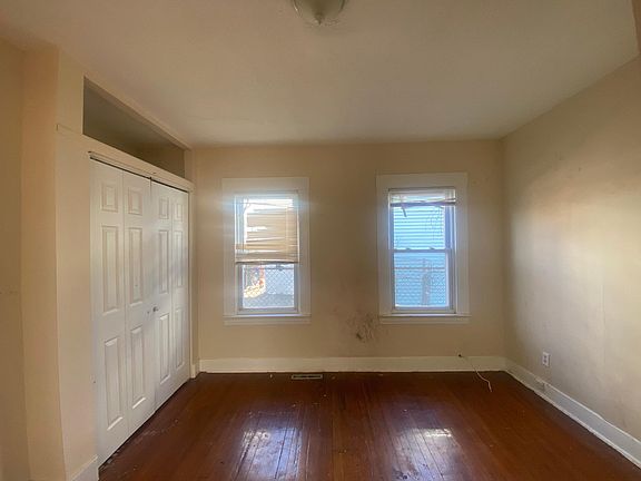 4th image of 26 Auburn St #1A