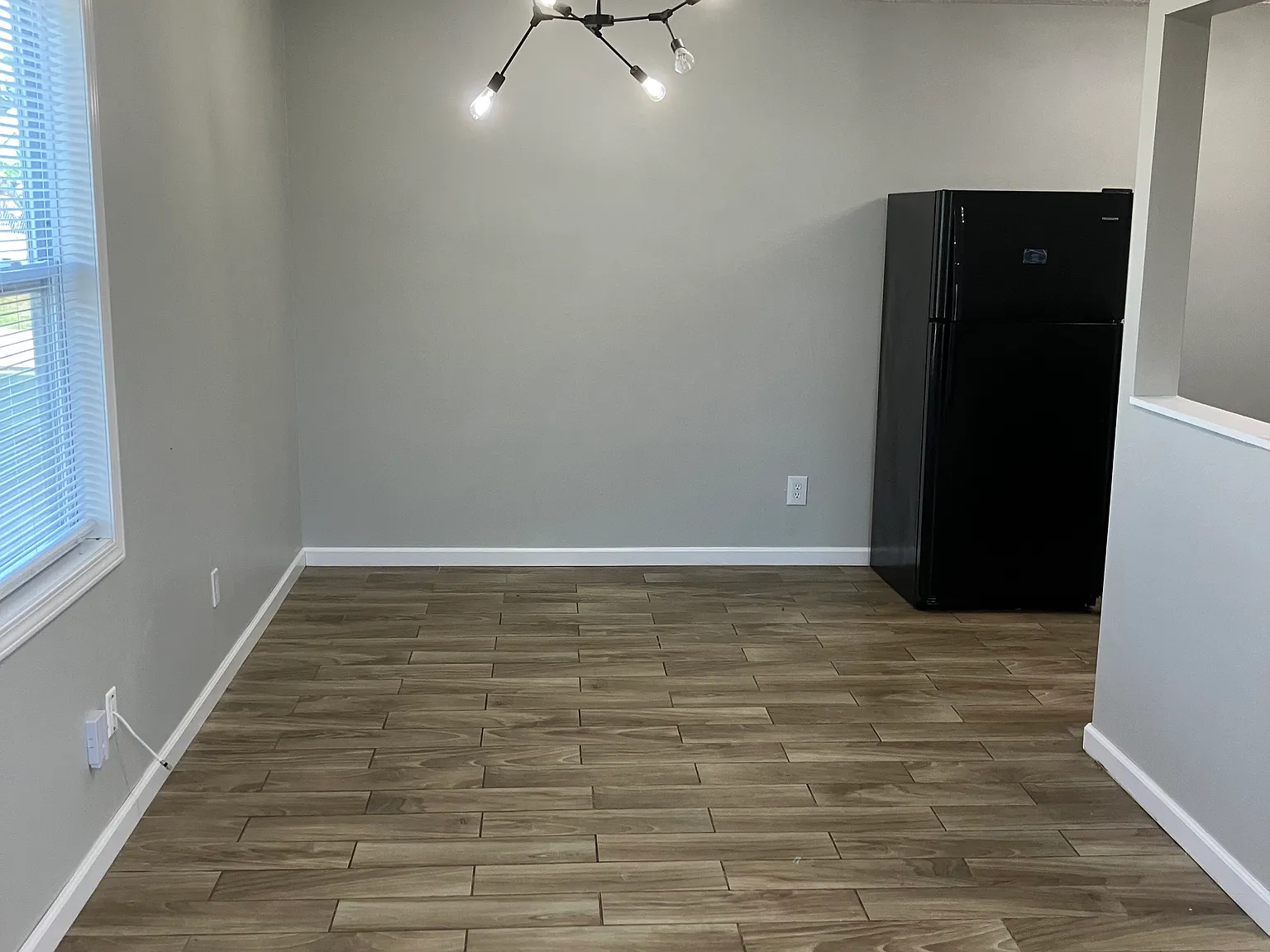 2 bed, 1000 sqft, $1,500 — Photo 3