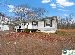 248 Well Rd, Greeley, PA 18425