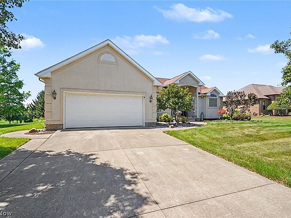2nd image of 11547 Grand Valley Dr NW