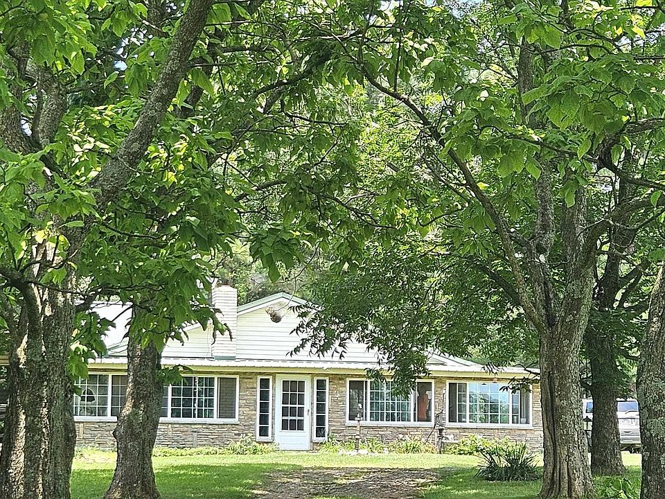 1st image of 453 Westbrook Rd