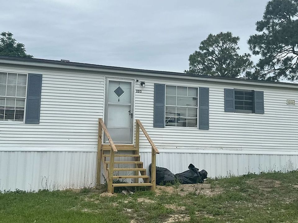 1st image of 203 Wadley Dr