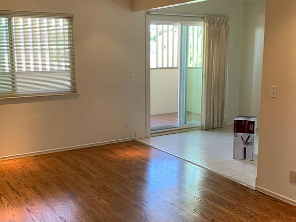 3rd image of 1416 Laurel St APT 6