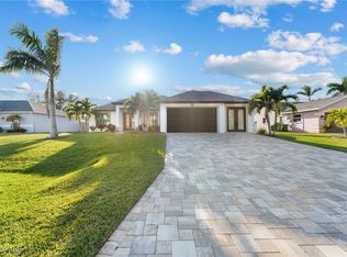 3004 SW 26th Pl, Cape Coral, FL 33914