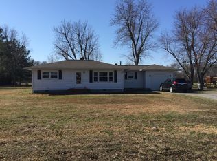 9050 Ogden Landing Rd, West Paducah, KY 42086