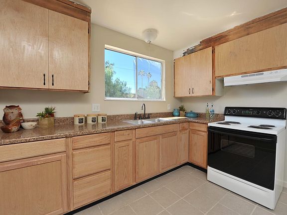 4th image of 3448 Mount Saint Helena Dr