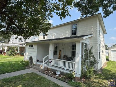 522 E 5th St, Strong City, KS, 66869