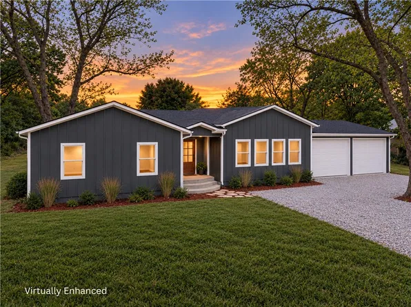 1523 S Roberts Rd, Fayetteville, AR 72701