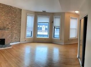2856 N Clark St APT 2, Chicago, IL 60657
