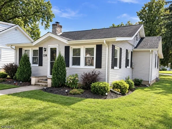134 Minnehaha Blvd, Parsippany-Troy Hills Twp., NJ 07034
