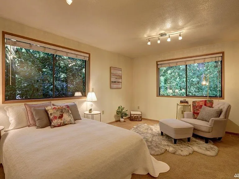 5927 Preston Fall City Rd SE — Photo 3