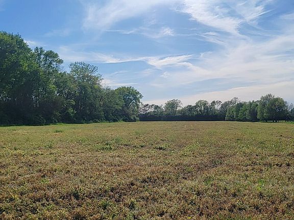 4th image of LOT 7 N 90 W