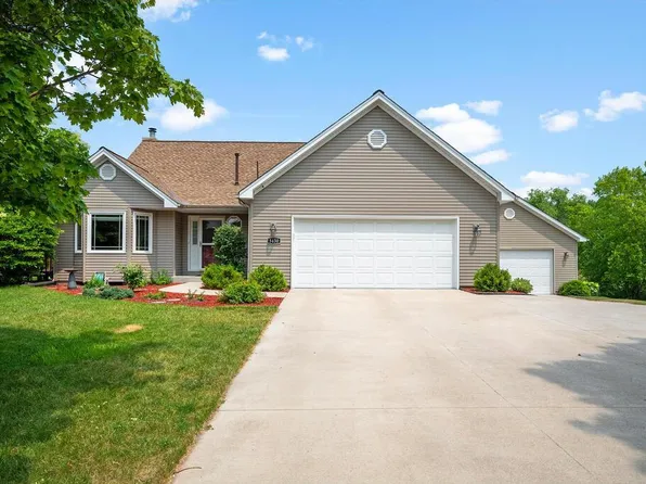 5430 Underwood Ln N, Plymouth, MN 55442