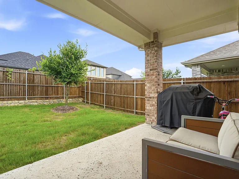 5005 Emerald Hill Dr — Photo 21