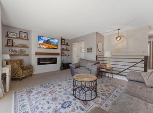 15105 County Road 5, Burnsville, MN 55306