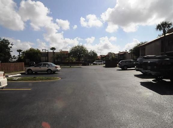 2nd image of 470 W Park Dr APT 103
