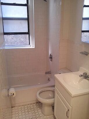 1st image of 221 W 109th St