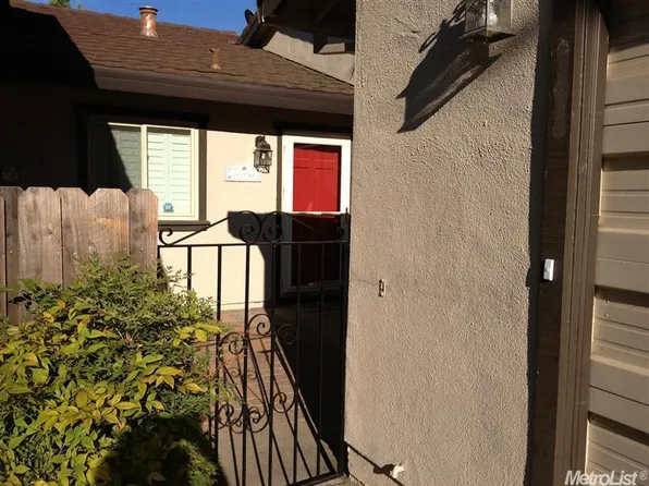 2303 Bridlewood Dr, Rancho Cordova, CA 95670