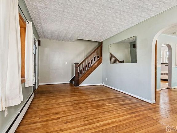 2nd image of 77 Evergreen Ave