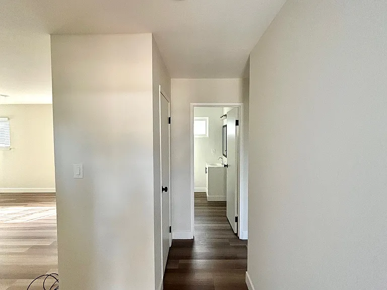 3745 Miramar Way — Photo 29