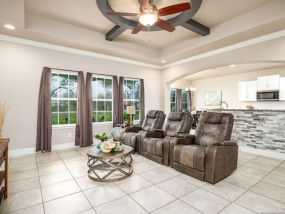 4th image of 630 COUNTY ROAD 3822