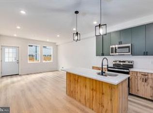 1222 W Silver St #1, Philadelphia, PA 19133