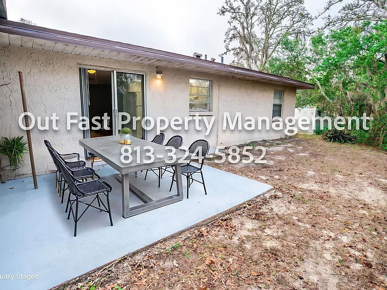 1273 Sylvia Ave — Photo 10