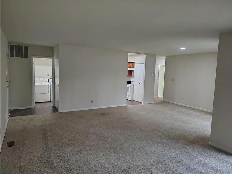 Residences at Pomona Park — Photo 28