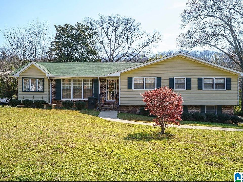 1st image of 825 Northcrest Dr
