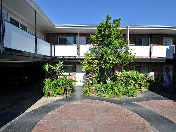 2nd image of 1840 Richmond Ave APT 1