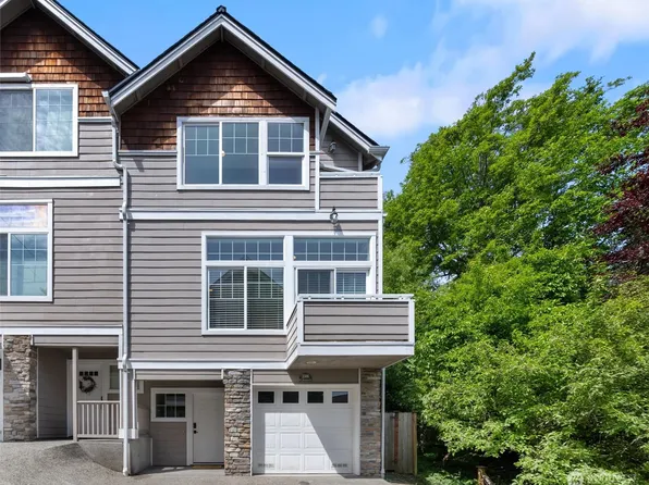 2306 W Bertona Street, Seattle, WA 98199