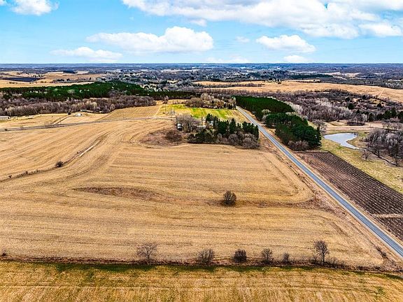 3rd image of 15 Acres County Highway G